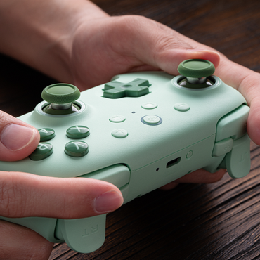 8BitDo Ultimate 2C Kablosuz Oyun Kolu (PC) – Yeşil