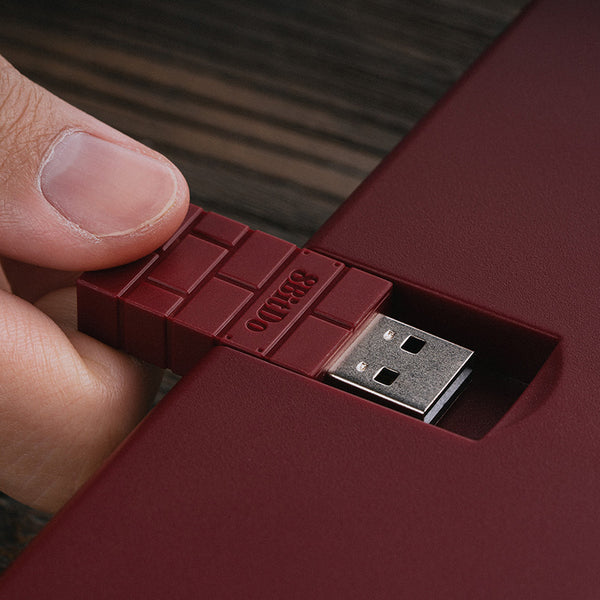 8BitDo Retro Mekanik Klavye – Fami Edition
